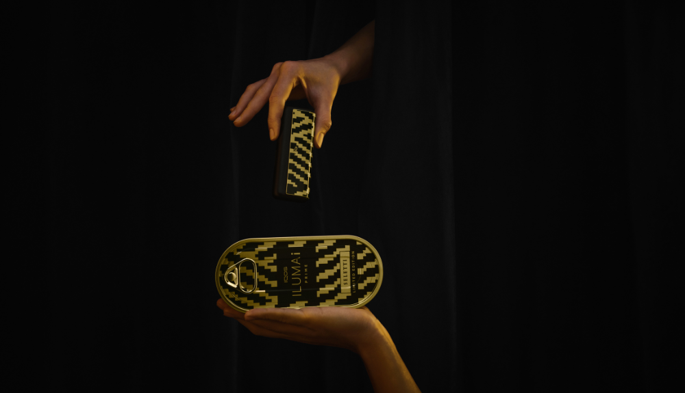 Η Philip Morris International και μια ιταλική μάρκα σχεδιασμού λανσάρουν τη συνεργασία περιορισμένης έκδοσης IQOS, η οποία θα κάνει το ντεμπούτο της στην Ιαπωνία πριν επεκταθεί σε 13 αγορές λιανικής πώλησης ταξιδιών